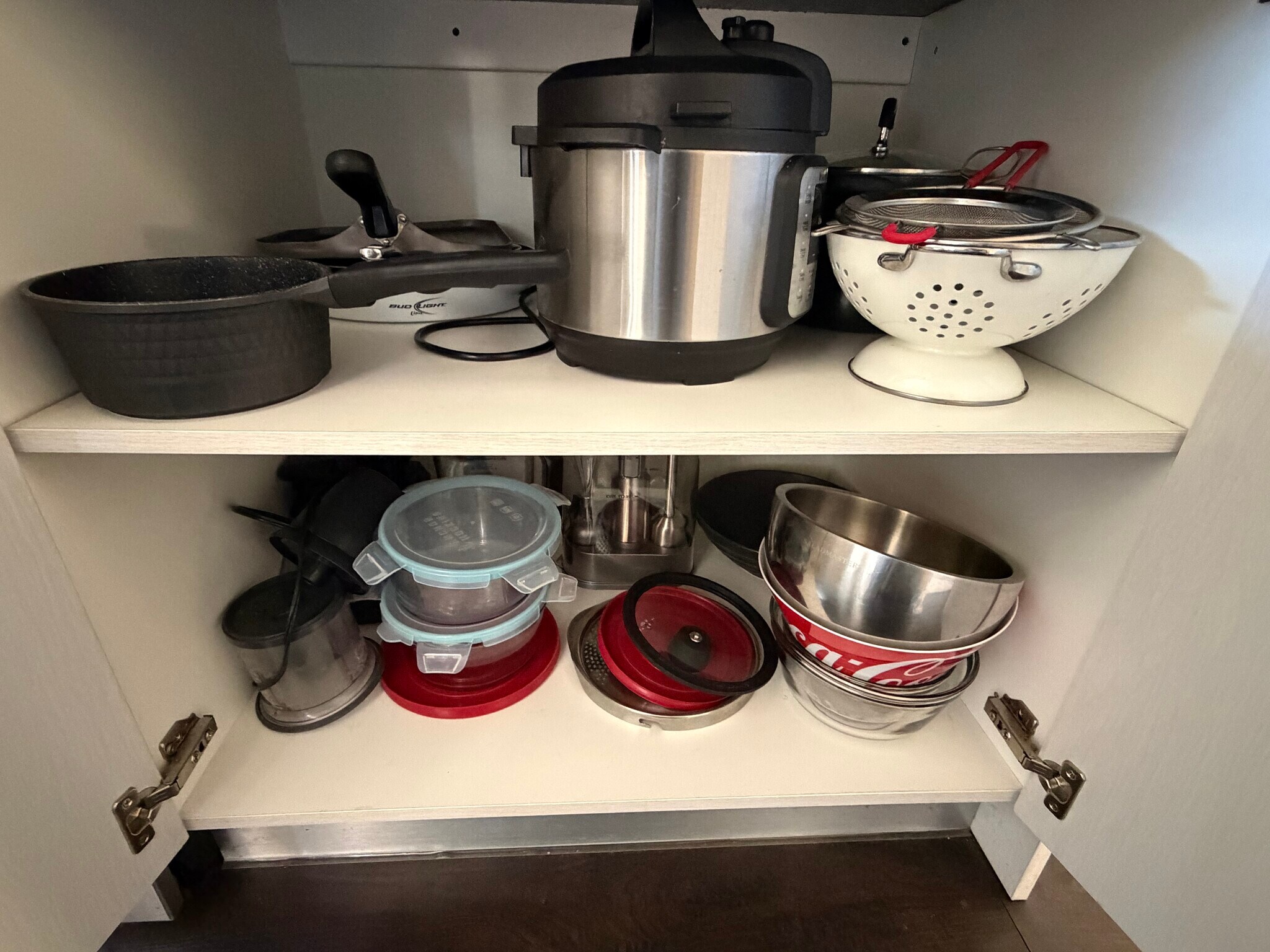 Building Photo - 203 W Crest Ave