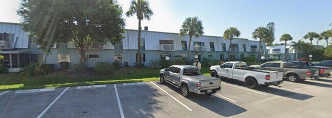 Primary Photo - 950 S Kanner Hwy