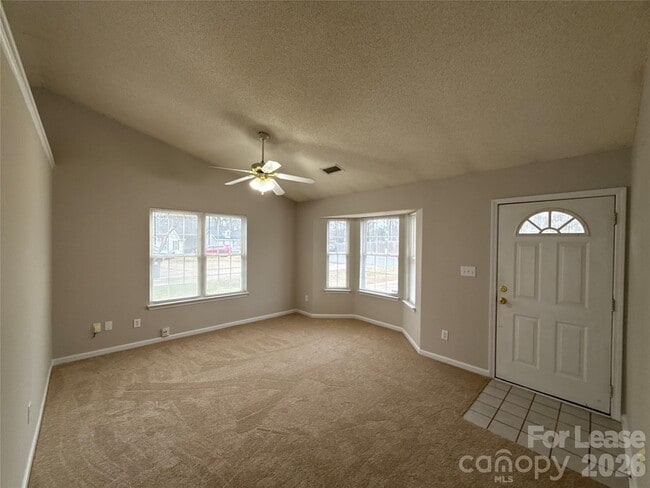 Building Photo - 3214 Atlas Dr