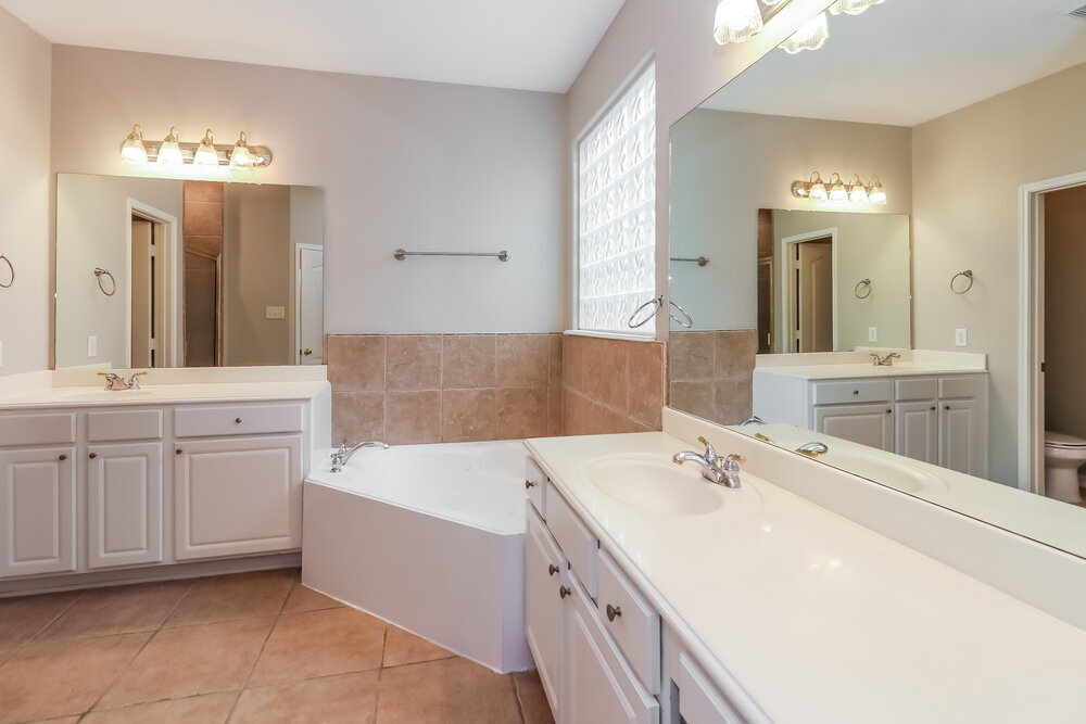 Building Photo - 3607 Burning Palms Ct