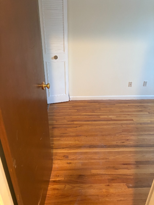 Building Photo - 21 River Pl