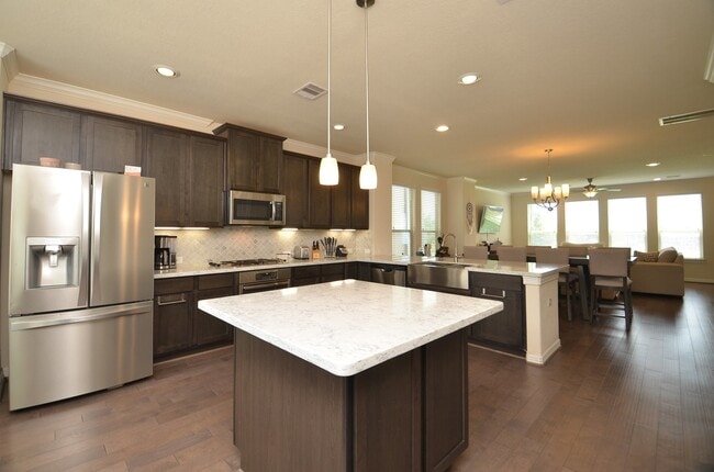 Building Photo - 10709 Madden Oaks Pl