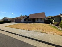 Building Photo - 2909 Calaveras Dr