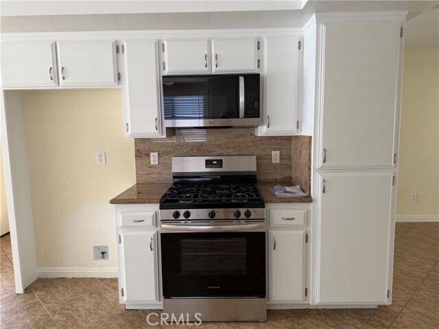 Building Photo - 27290 Outrigger Ln