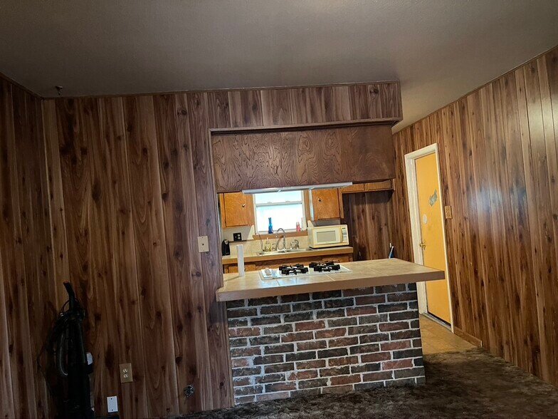 Old Dining / Kitchen - 301 Cypress St