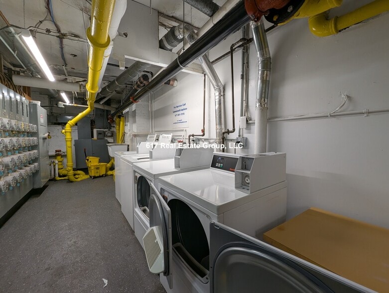 Building Photo - 1315 Commonwealth Ave