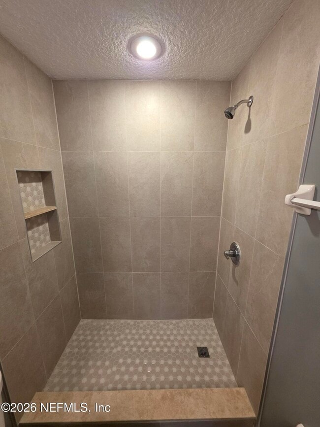Building Photo - 86088 Meadowridge Ct