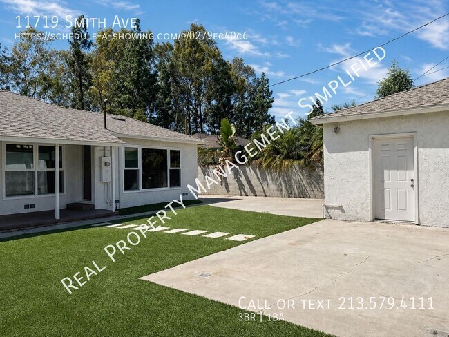 Building Photo - 11719 Smith Ave