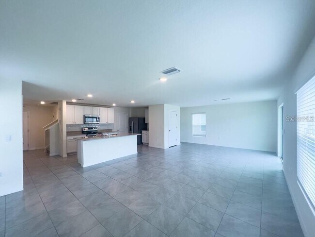 Building Photo - 12153 White Cypress Pl