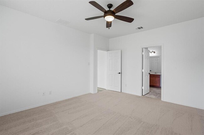 Building Photo - 12417 Franklin D Roosevelt St