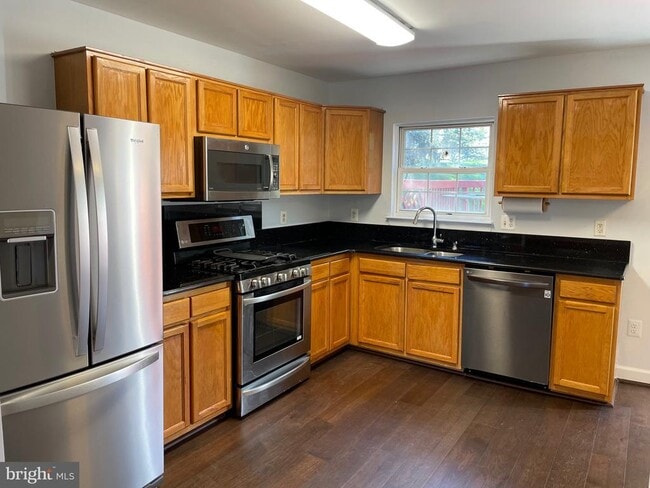 Building Photo - 3996 Royal Lytham Dr