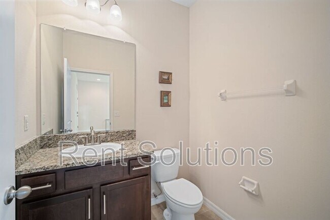 Building Photo - 5229 5th Way N