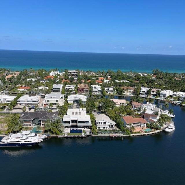 Primary Photo - 20201 E Country Club Dr