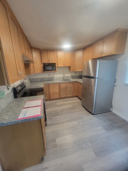 Building Photo - 1940 Darrah St