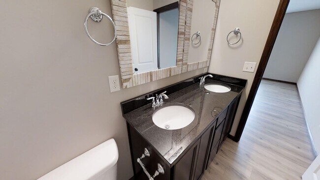 Building Photo - 8726 E Harry St