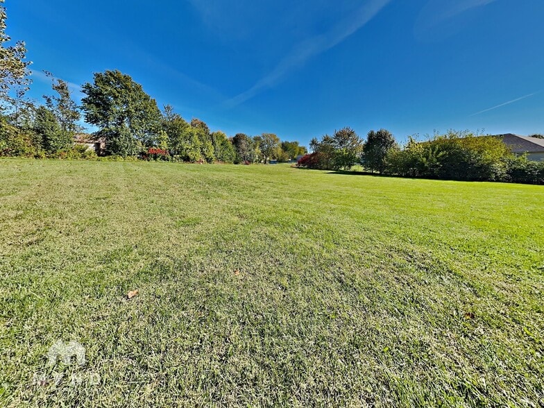 Building Photo - 1721 Windmill Way