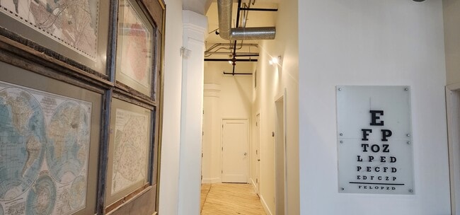 Hallway - 87 Peachtree St SW