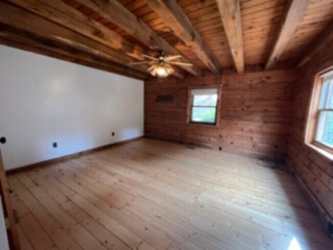 Building Photo - 4079 Co Rd 55