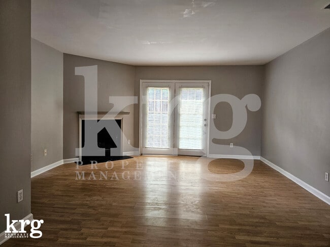 Building Photo - 521 Tate St