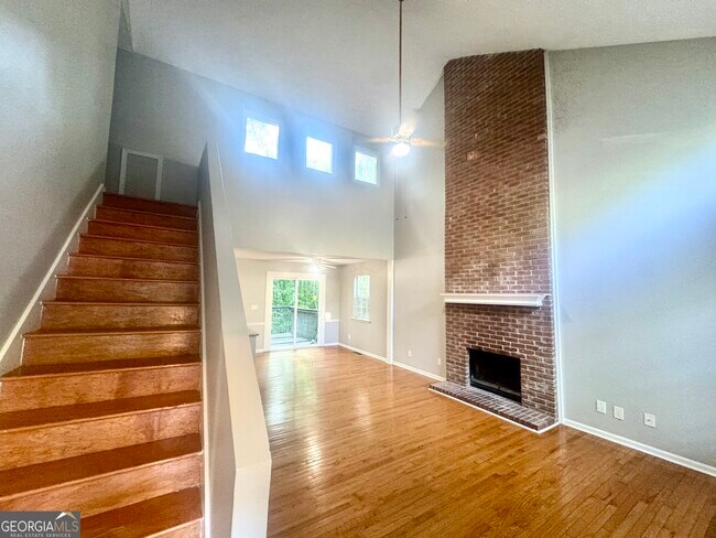 Building Photo - 4288 Trotters Ln NE