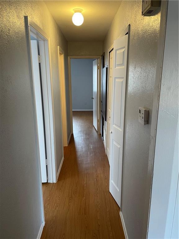 Building Photo - 105 Meteor Dr