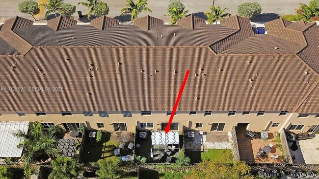 Building Photo - 1457 SE 26th Ave