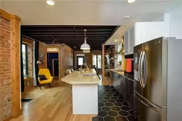 Open Concept Floor Plan - 421 Park Ave