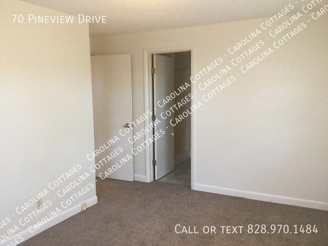 Building Photo - 70 Pine View Dr