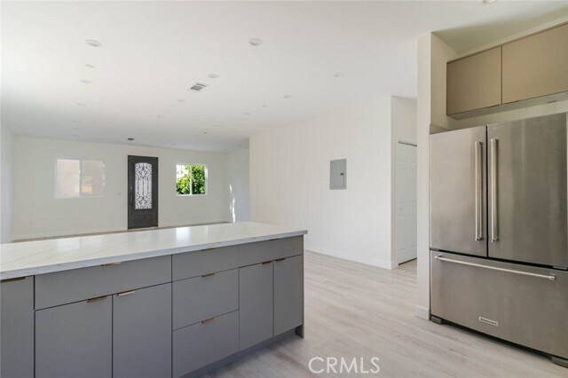 Building Photo - 17426 Roscoe Blvd