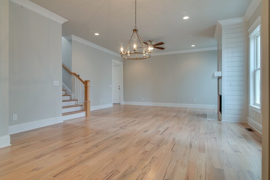 Building Photo - 1410 Woodmont Blvd