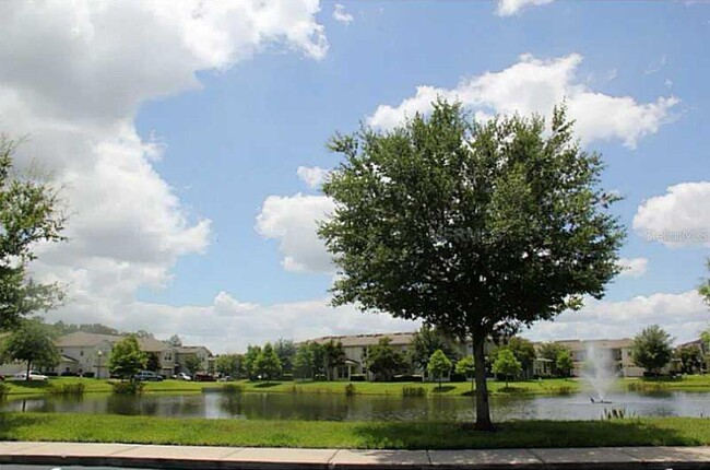 Building Photo - 9647 Tivoli Villa Dr