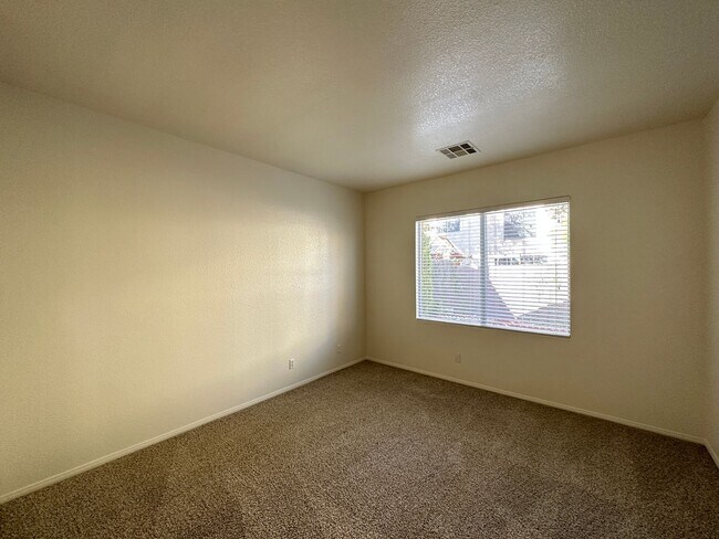 Building Photo - SANTA BARBARA AT SUMMERLIN