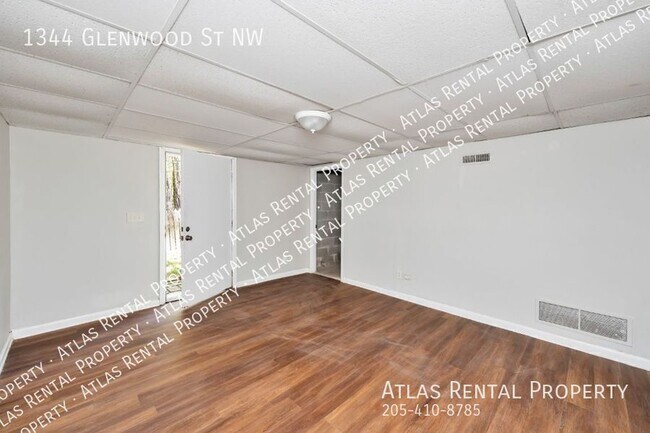 Building Photo - 1344 Glenwood St NW