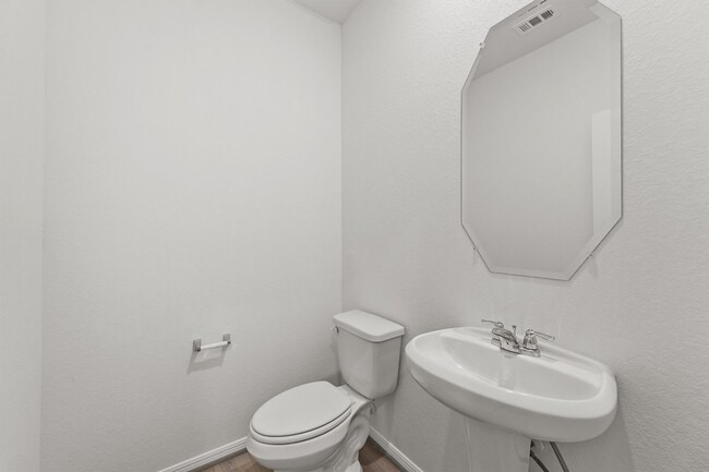 Building Photo - 19111 Hazel Firs Ln