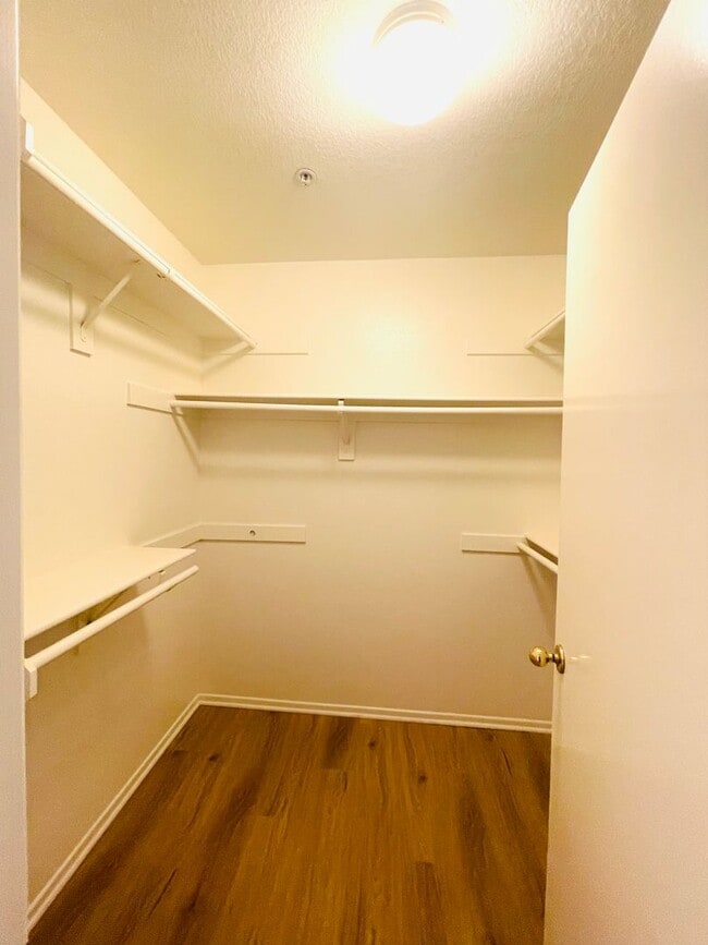 Building Photo - Heart of Ventura Living: Elegant Two-Story 4-Bedroom, 3-Bathroom Home