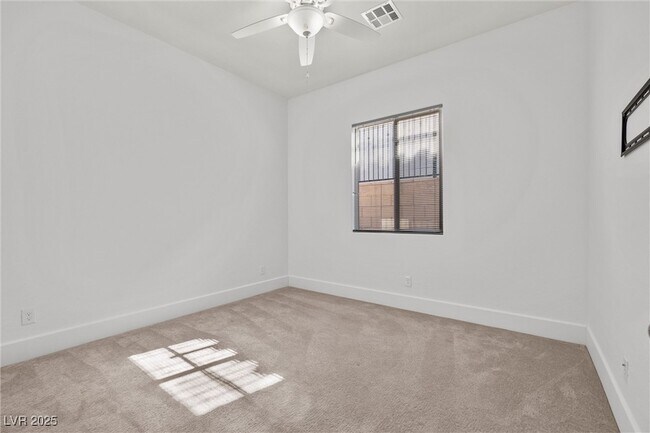 Building Photo - 6243 Carol Butte Ct