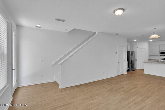 Building Photo - 90 Ridge Lake Rd