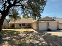 Building Photo - 12005 Arrowwood Dr