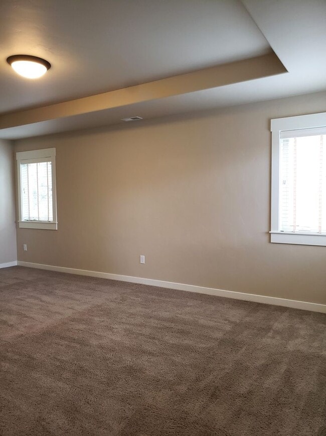Building Photo - 20863 Gateway Dr