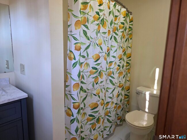 Building Photo - 29 Brook Pine Dr