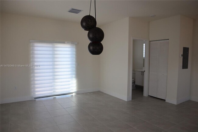 Building Photo - 8118 NW 42nd St