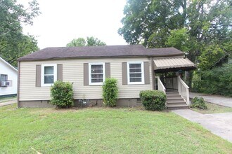 Building Photo - 224 69th Pl N