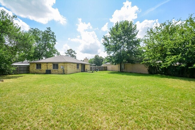 Building Photo - 8607 Crystal Cove Cir