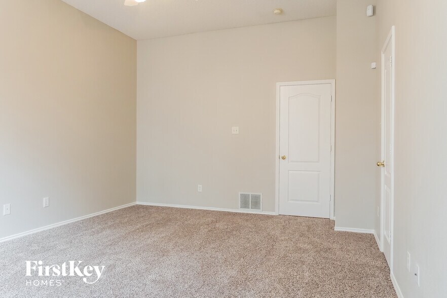 Building Photo - 9097 Brushy Creek Trail