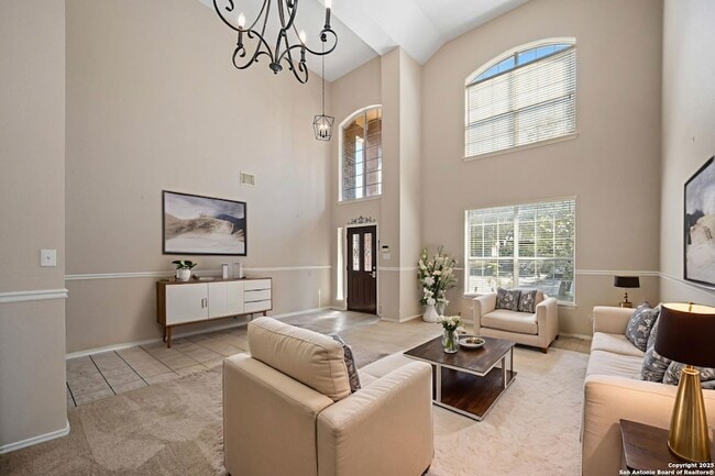 Building Photo - 207 Verde Ridge