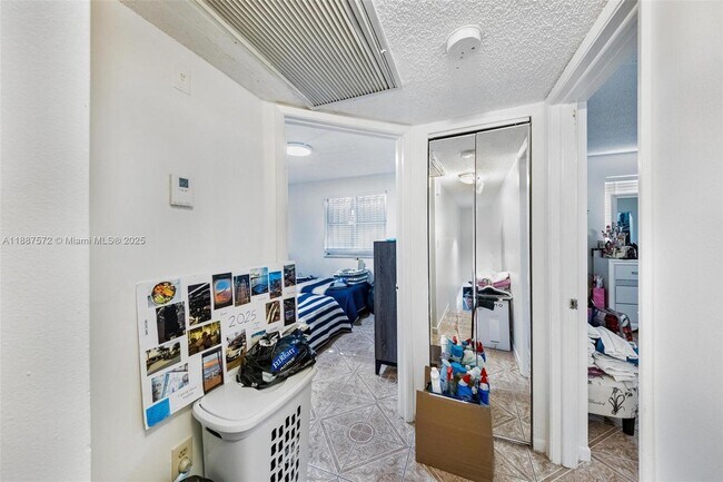 Building Photo - 1178 NW 123rd Pl