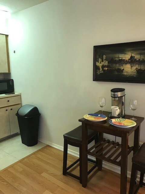 kitchen - 2101 Chestnut St