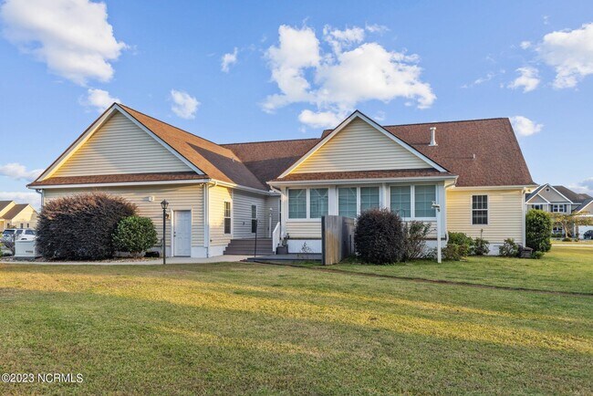 Building Photo - 202 Tidewater Dr