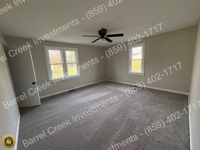 Building Photo - 2-Bed 1-Bath House + Garage