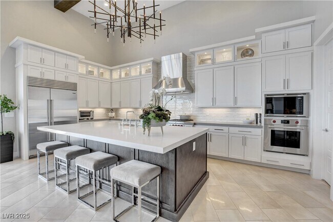 Building Photo - 6300 Clovis Point St